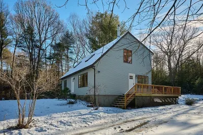 94 Pratt Corner Rd 1