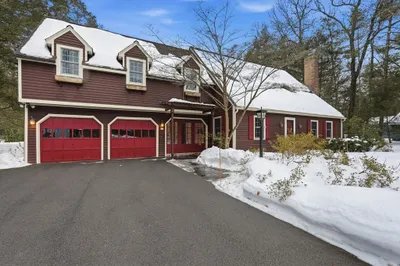 204 Aubinwood Road 1