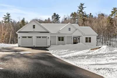 6 Cascade Drive