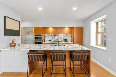 7 Warren Ave #19