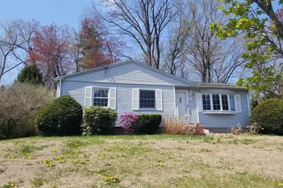 95 Bonnie Brae Dr