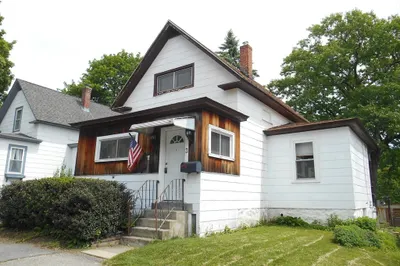 3 Anderson Avenue