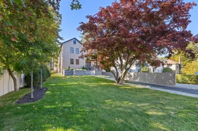 6 Sheridan St 1