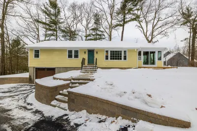 351 Maple St 1