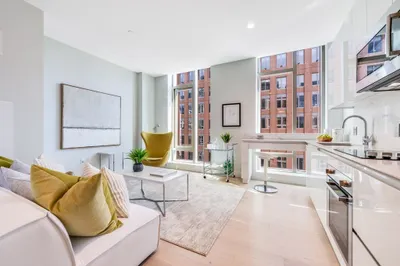 135 Seaport Blvd #530 1