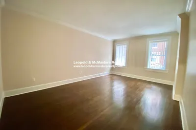 12 Short St #3