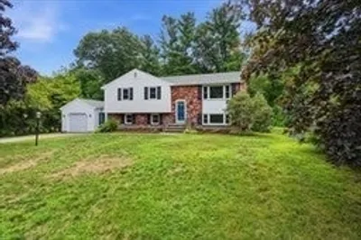 80 Forest St 1