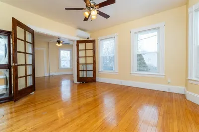 527 North Warren Ave 1