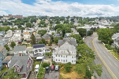 54 Revere Beach Pkwy