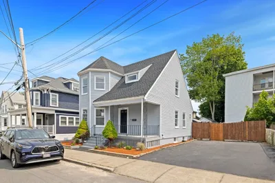 11 Merrill Ave