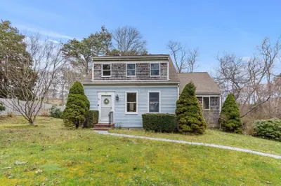 376 Pleasant Bay Rd