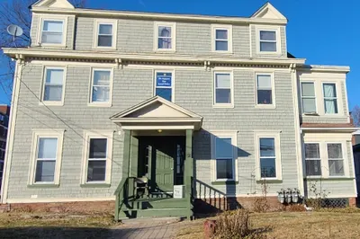 2 Bruce Ave #1