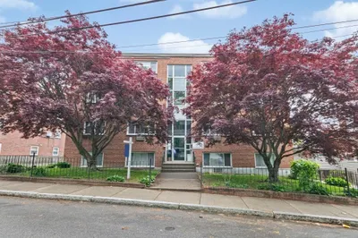 36 Nahant Ave #2