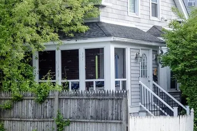 14 7th Ave