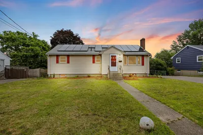 13 Mcauliffe Rd