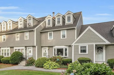 37 Merrimack Meadows Ln #37 1