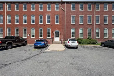 35 Riverwalk Way #R222 1