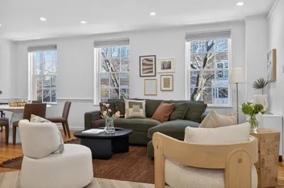 17 Bowdoin St #3AB 1