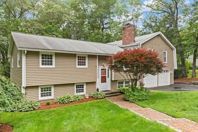 15 Sleigh Rd