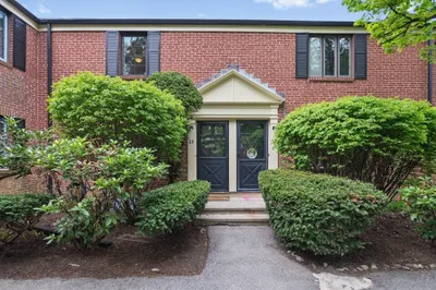 23 Pierce Rd #23 1