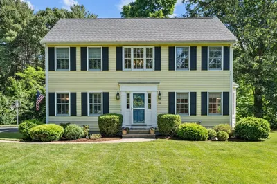 12 Stewart St 1