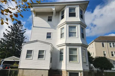 447 Ash St