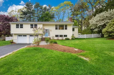 13 Fairview Rd 1
