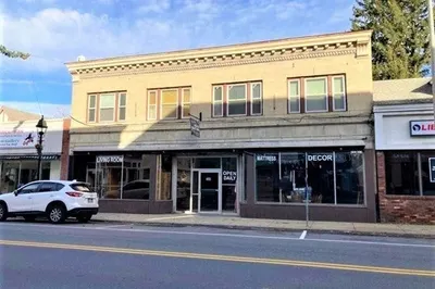 500 Main Street 1