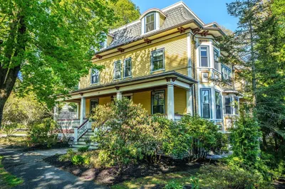 32 Chesley Road 1