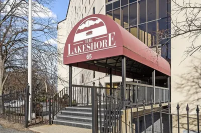 65 Lake Ave #221 1