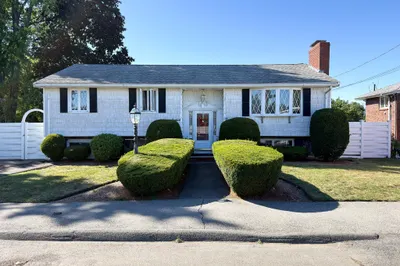 38 Amelia Pl 1