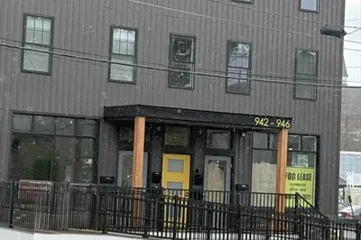 944 East St #3 1
