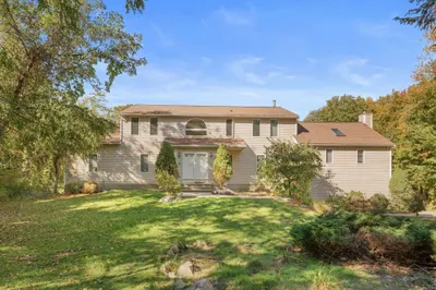 51 Goodnow Ln 1
