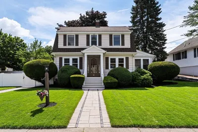12 Sunset Rd 1
