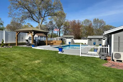 5 Elizabeth Ln 1