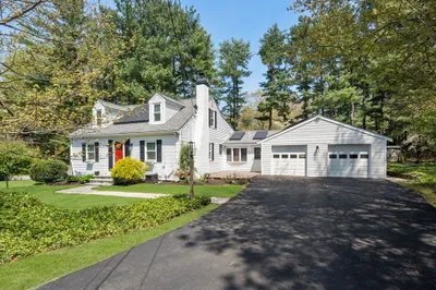 9 Stonebridge Rd 1