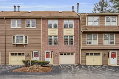 142 Heritage Drive #142