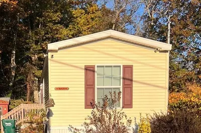 14 Holiday Road 1