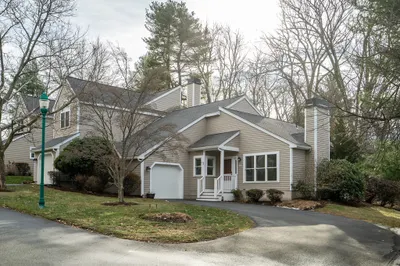 54 Bishops Forest Dr #54