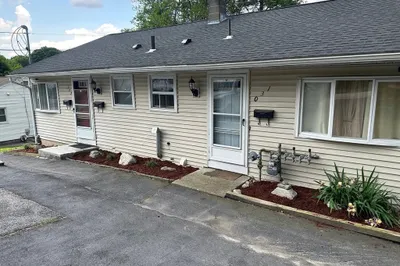 130 BLithewood Avenue #L