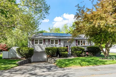122 Milton St