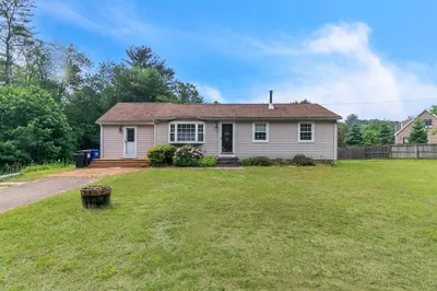 22 Clearbrook Dr 1