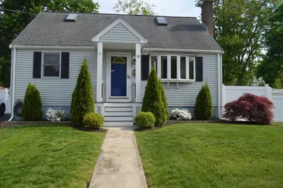 19 Paine Rd