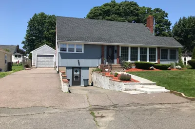 5 Curtis Road 1