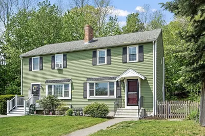 19 Christie Drive #2 1
