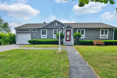 346 River Rd