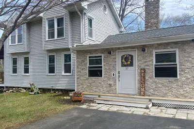 37 Scenic Ave