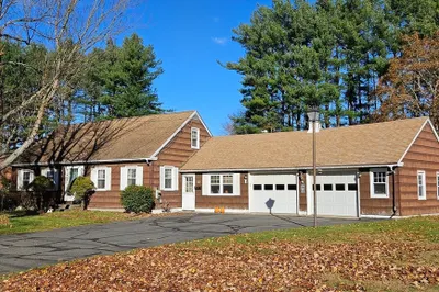 13 Captain Lathrop Dr 1