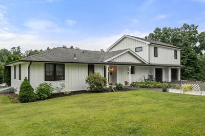 33 Putnam Hill Rd 1