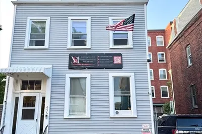 656 East 5th St 1